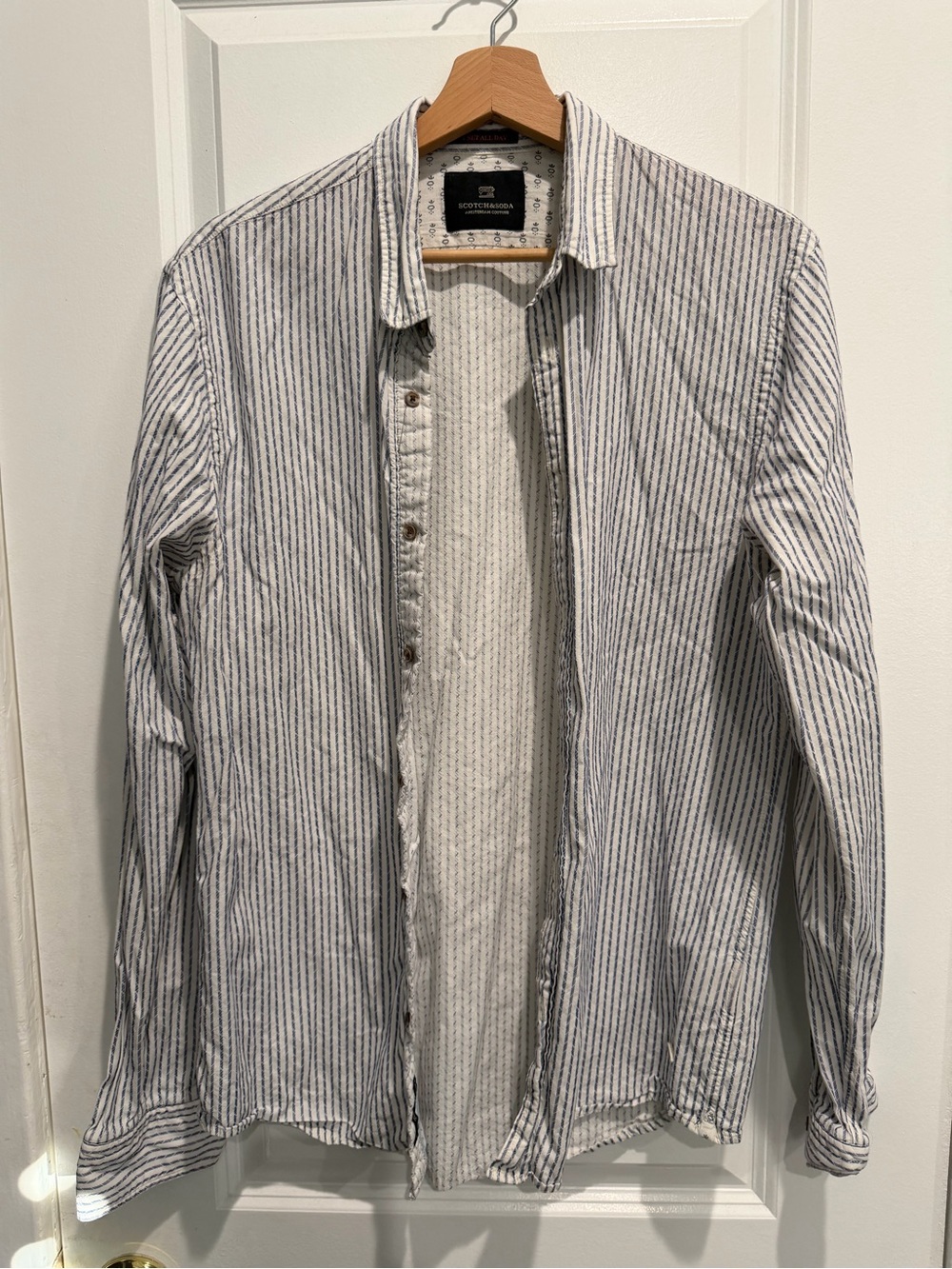 Scotch & Soda White and Navy Vertical-Stripe Button-Down Shirt